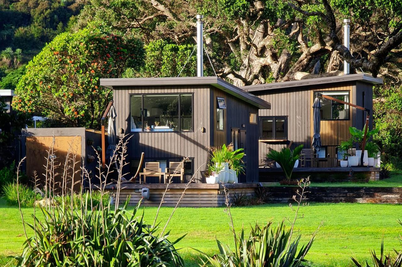 Hotel Adventurer'S Chest - Pohutukawa Hotwater Beach Exterior foto